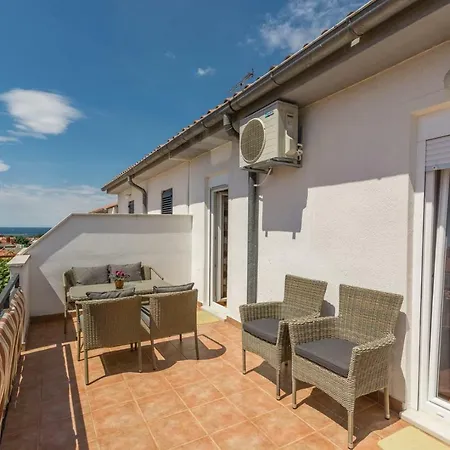 Lägenhet Radmila Poreč